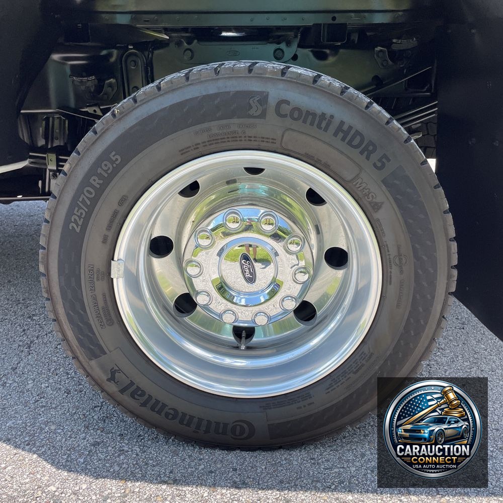 2024 Ford F-450 Super Duty Limited