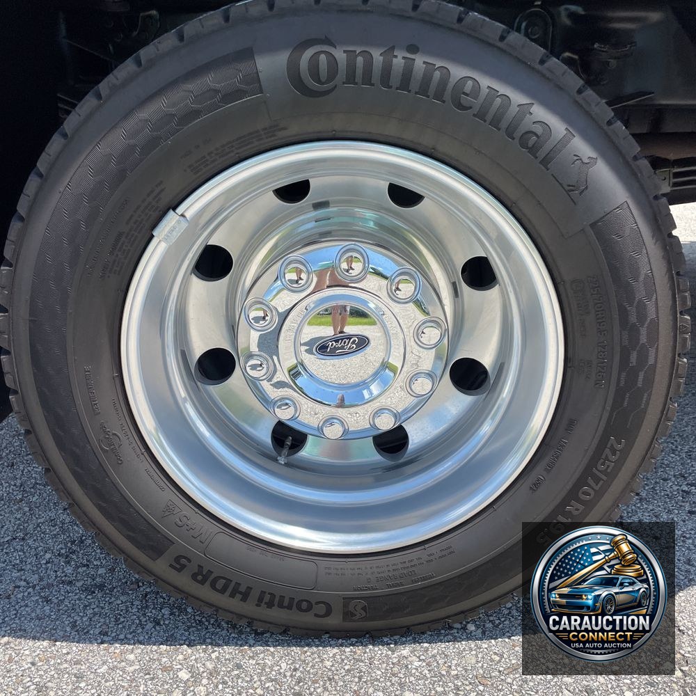 2024 Ford F-450 Super Duty Limited