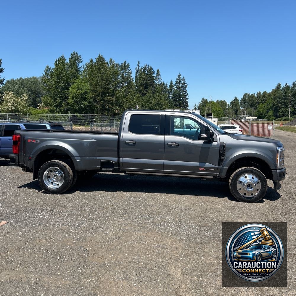 2025 Ford F450 S/D Platinum