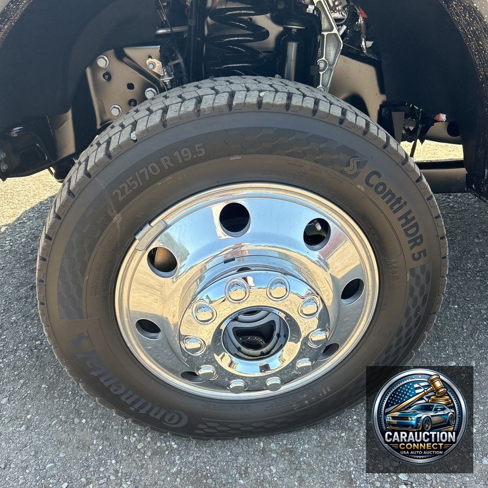 2025 Ford F450 S/D Platinum