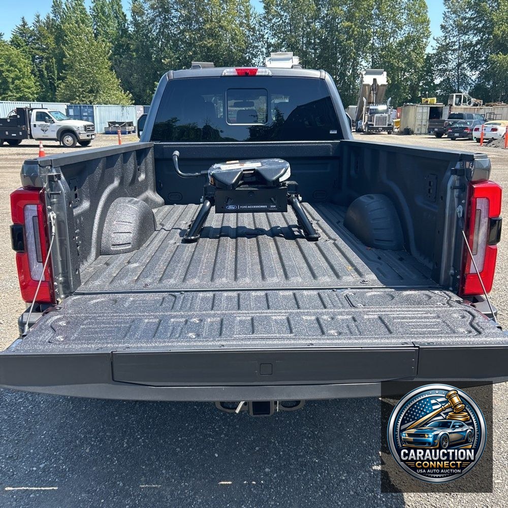 2025 Ford F450 S/D Platinum