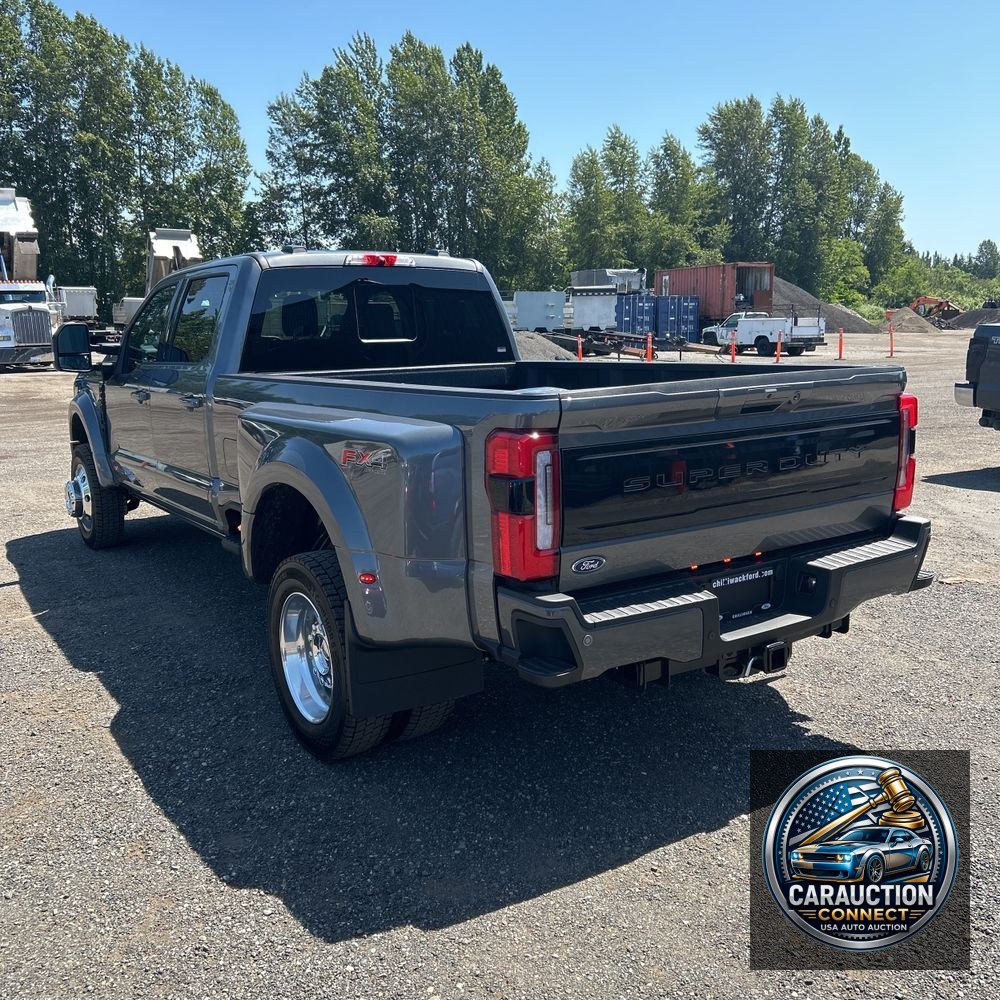 2025 Ford F450 S/D Platinum