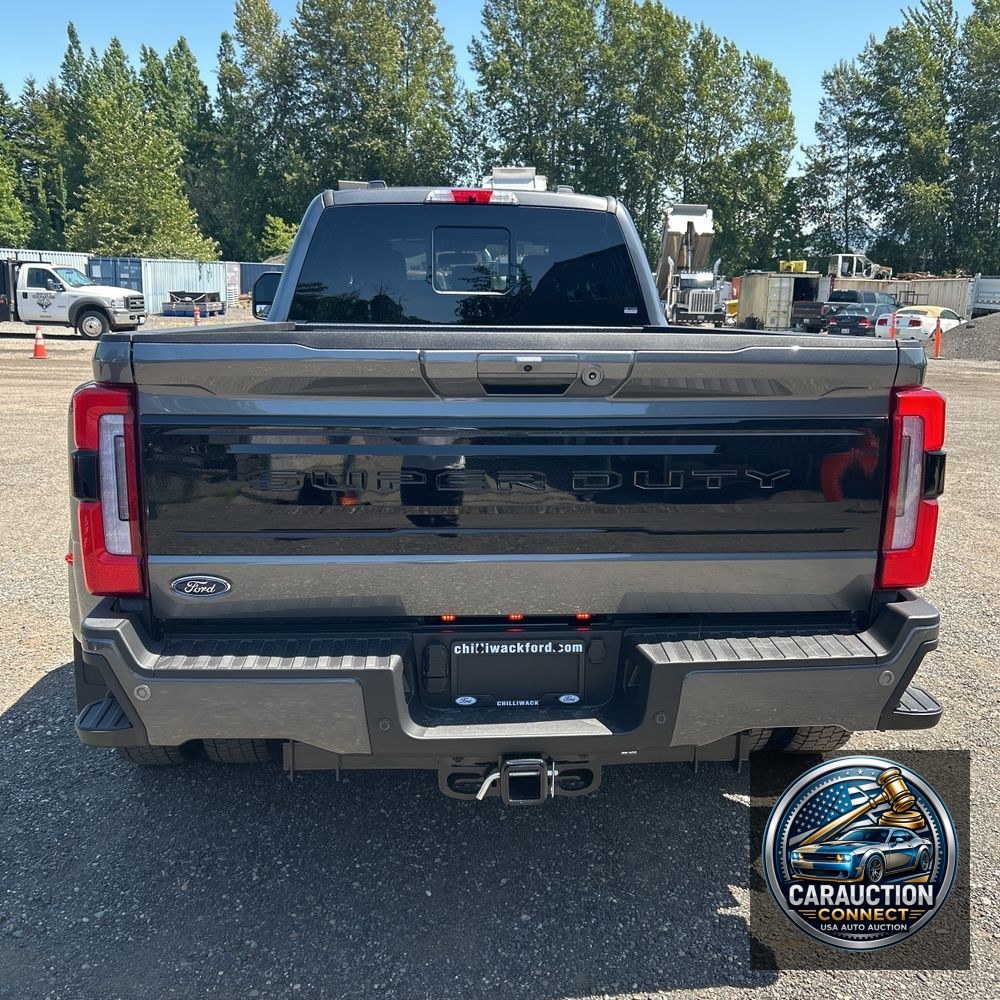 2025 Ford F450 S/D Platinum