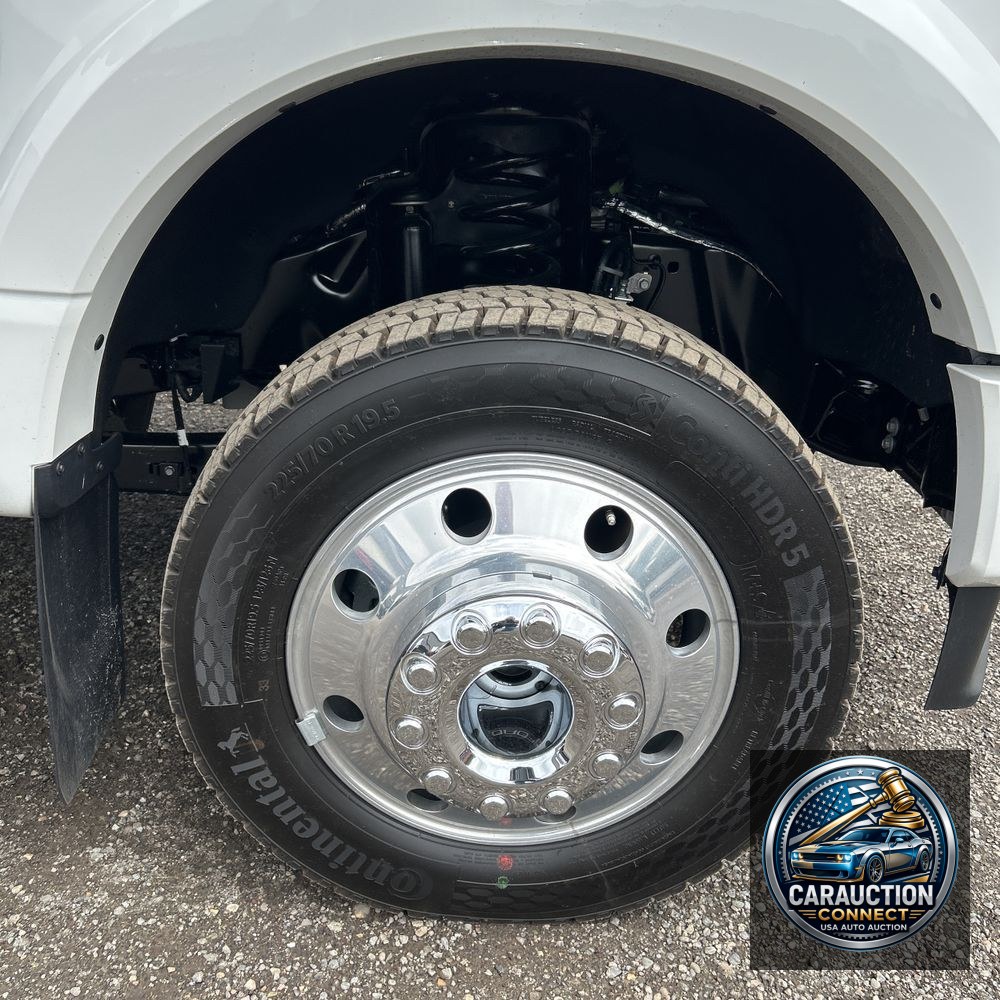 2025 Ford F450 S/D Platinum