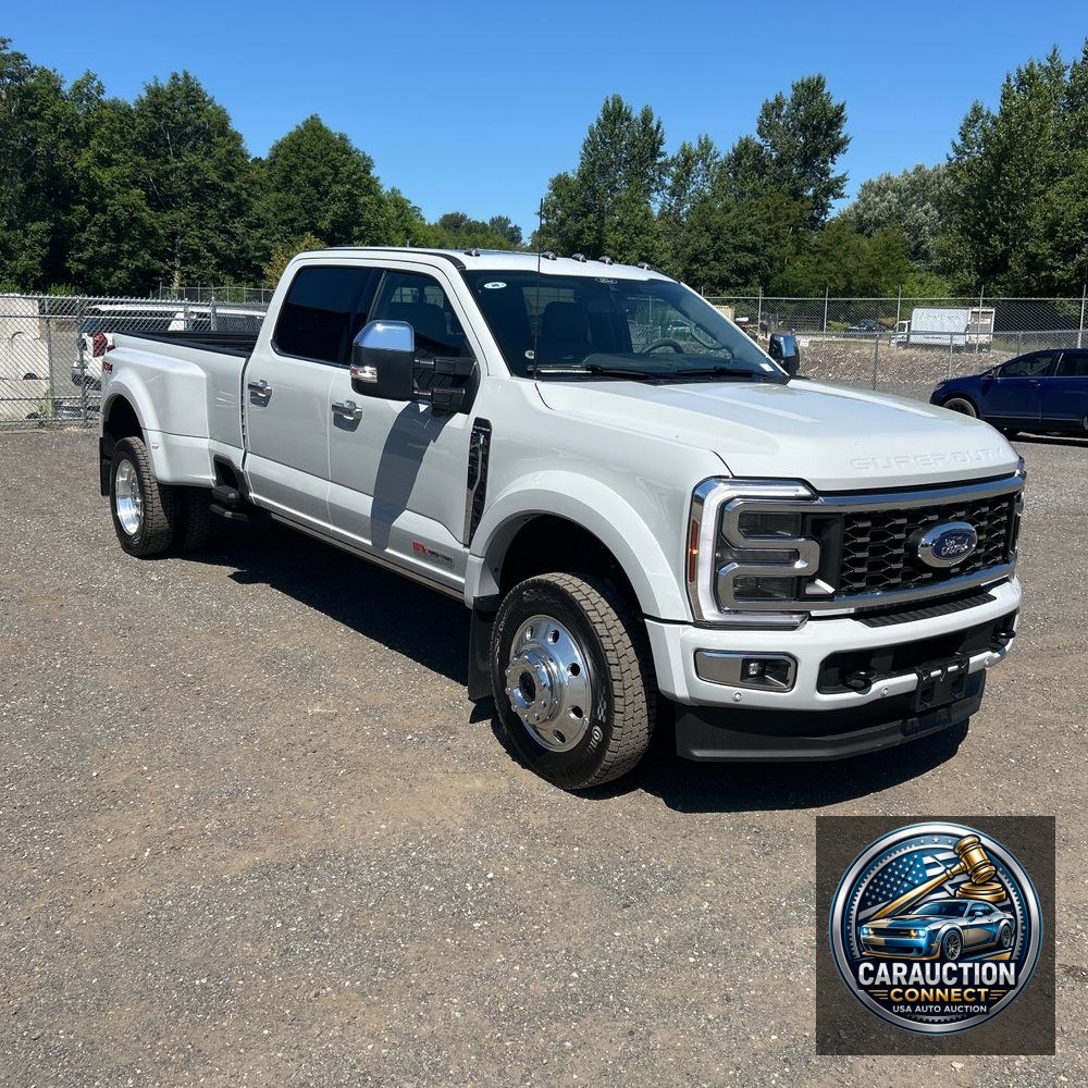 2025 Ford F-450 Super Duty Platinum