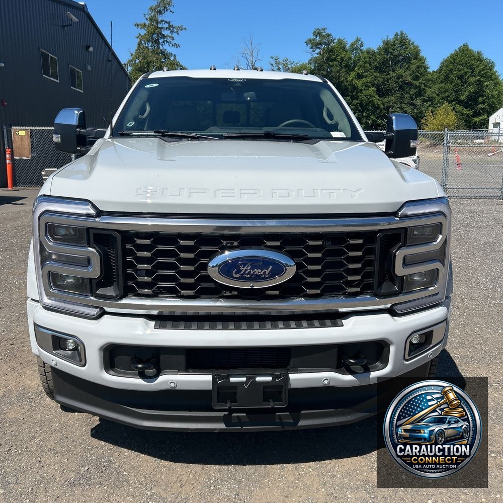 2025 Ford F-450 Super Duty Platinum