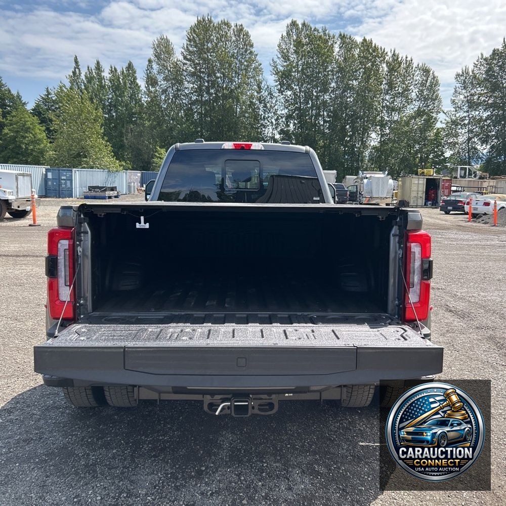 2025 Ford F450 S/D Platinum