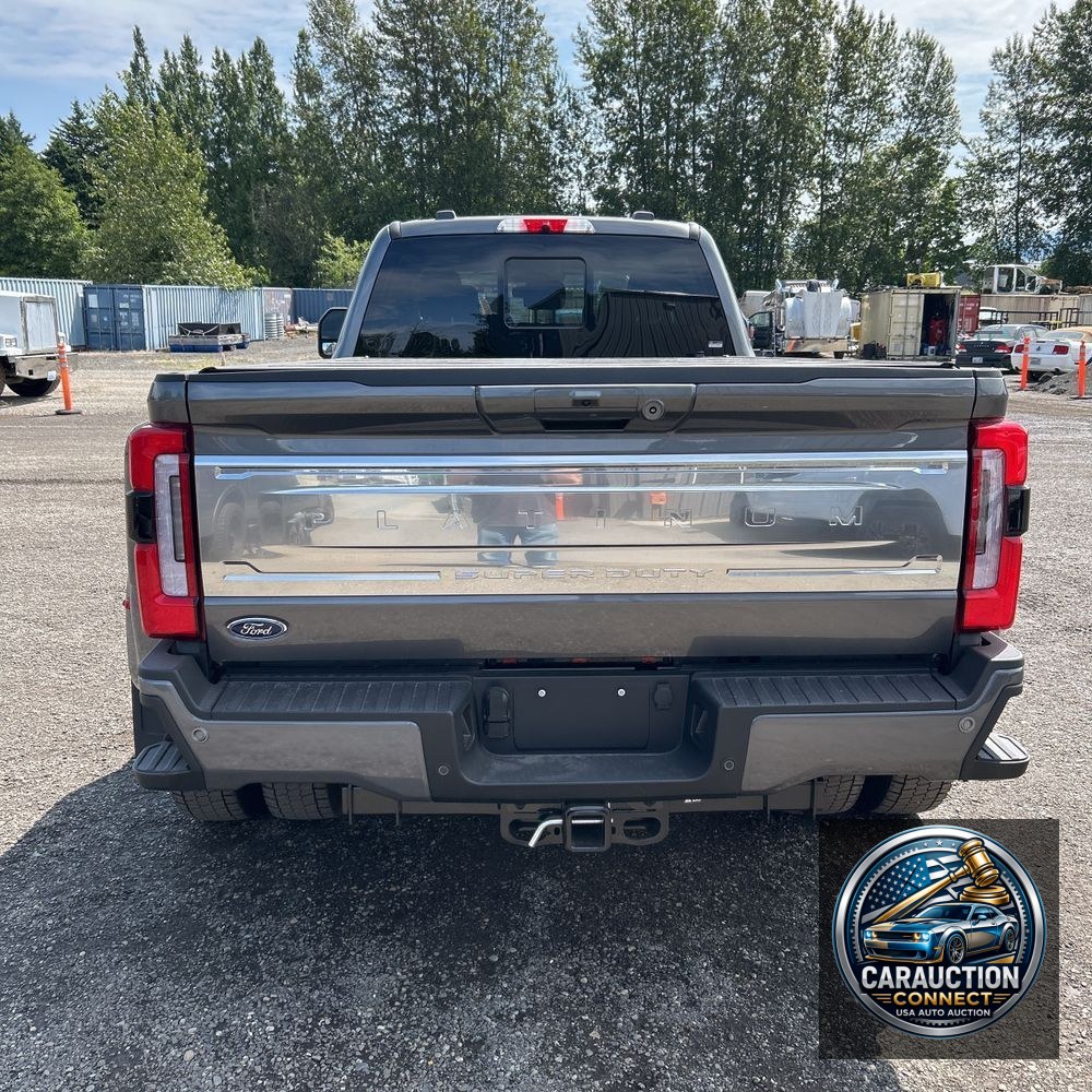 2025 Ford F450 S/D Platinum
