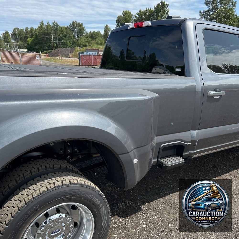 2025 Ford F450 S/D Platinum