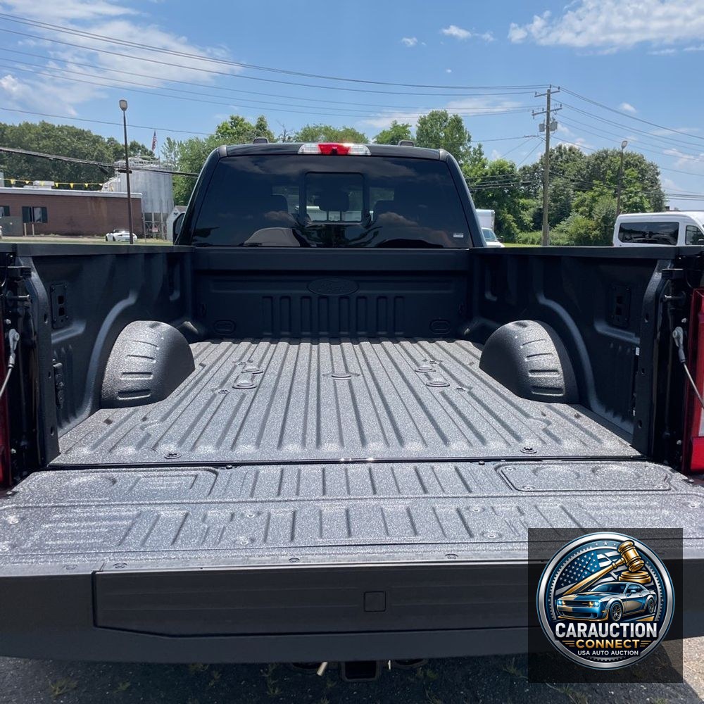 2025 Ford F-450 Super Duty Platinum
