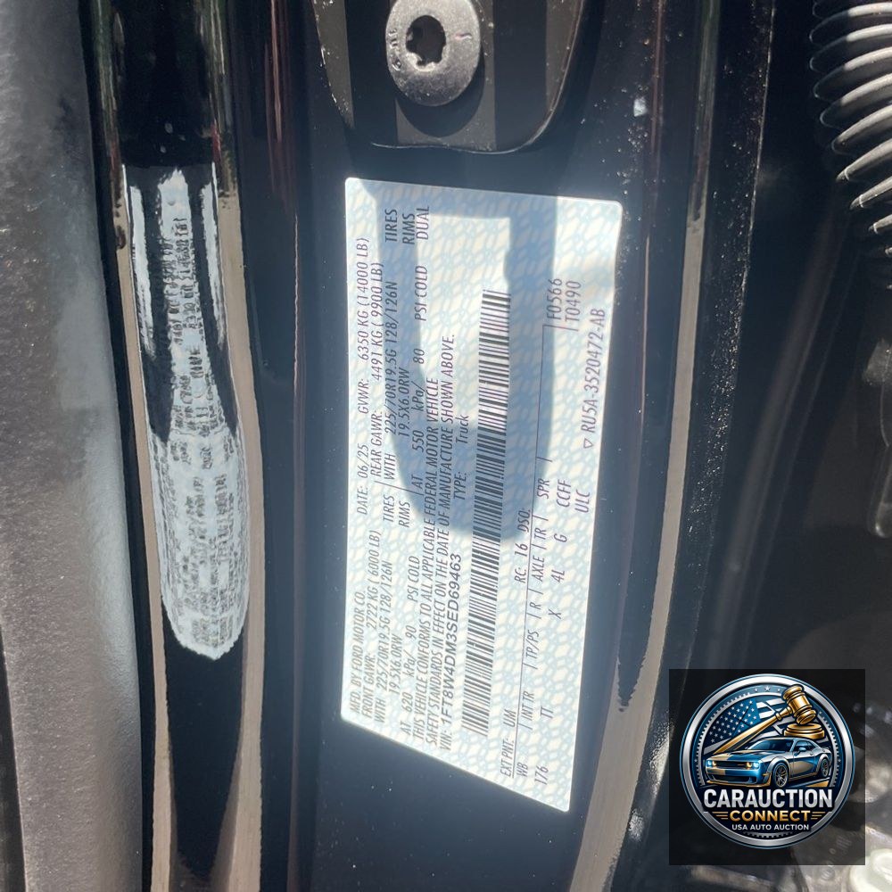 2025 Ford F-450 Super Duty Platinum