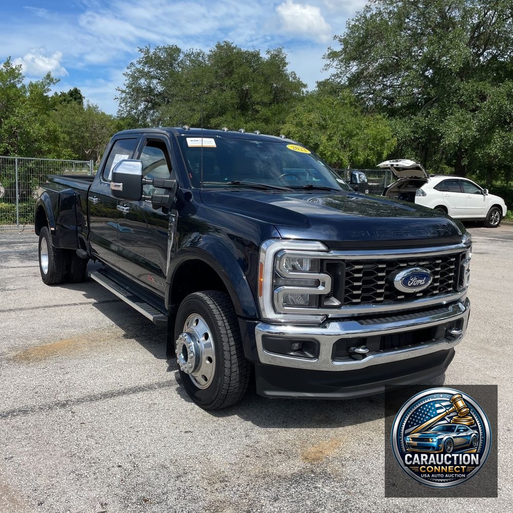2023 Ford F-450 Super Duty Lariat
