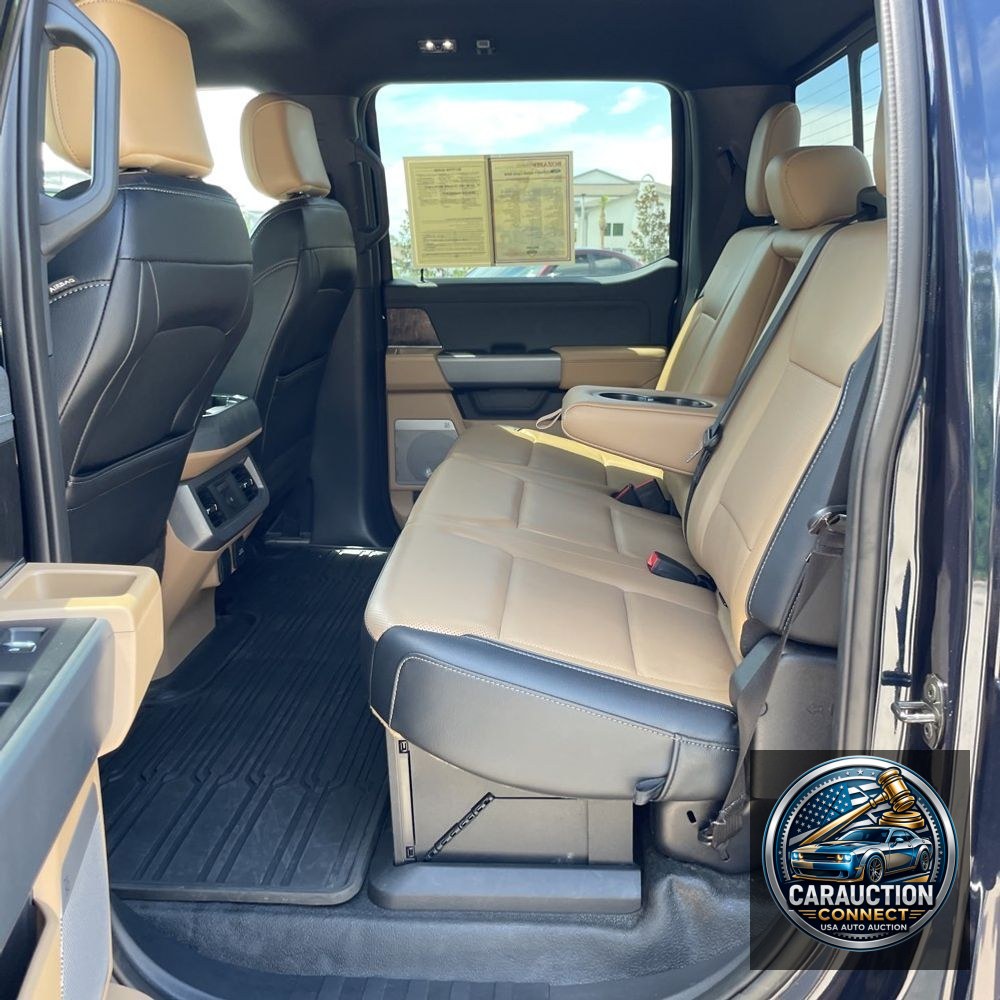 2023 Ford F-450 Super Duty Lariat