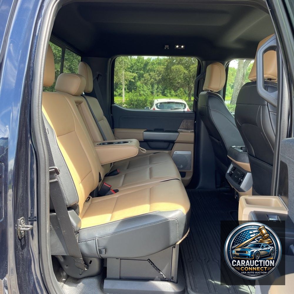 2023 Ford F-450 Super Duty Lariat