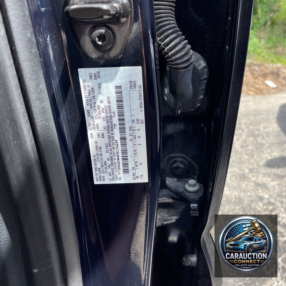 2023 Ford F-450 Super Duty Lariat