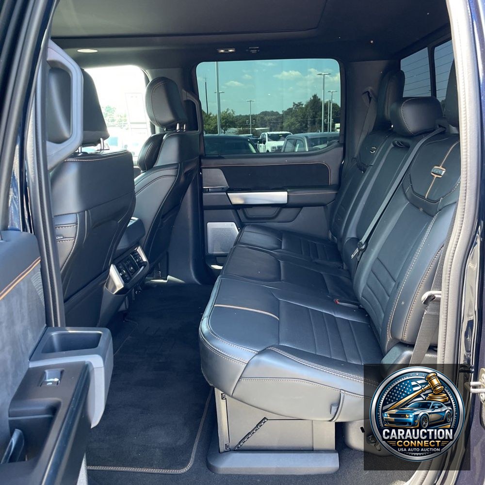 2024 Ford F-450 Super Duty Platinum