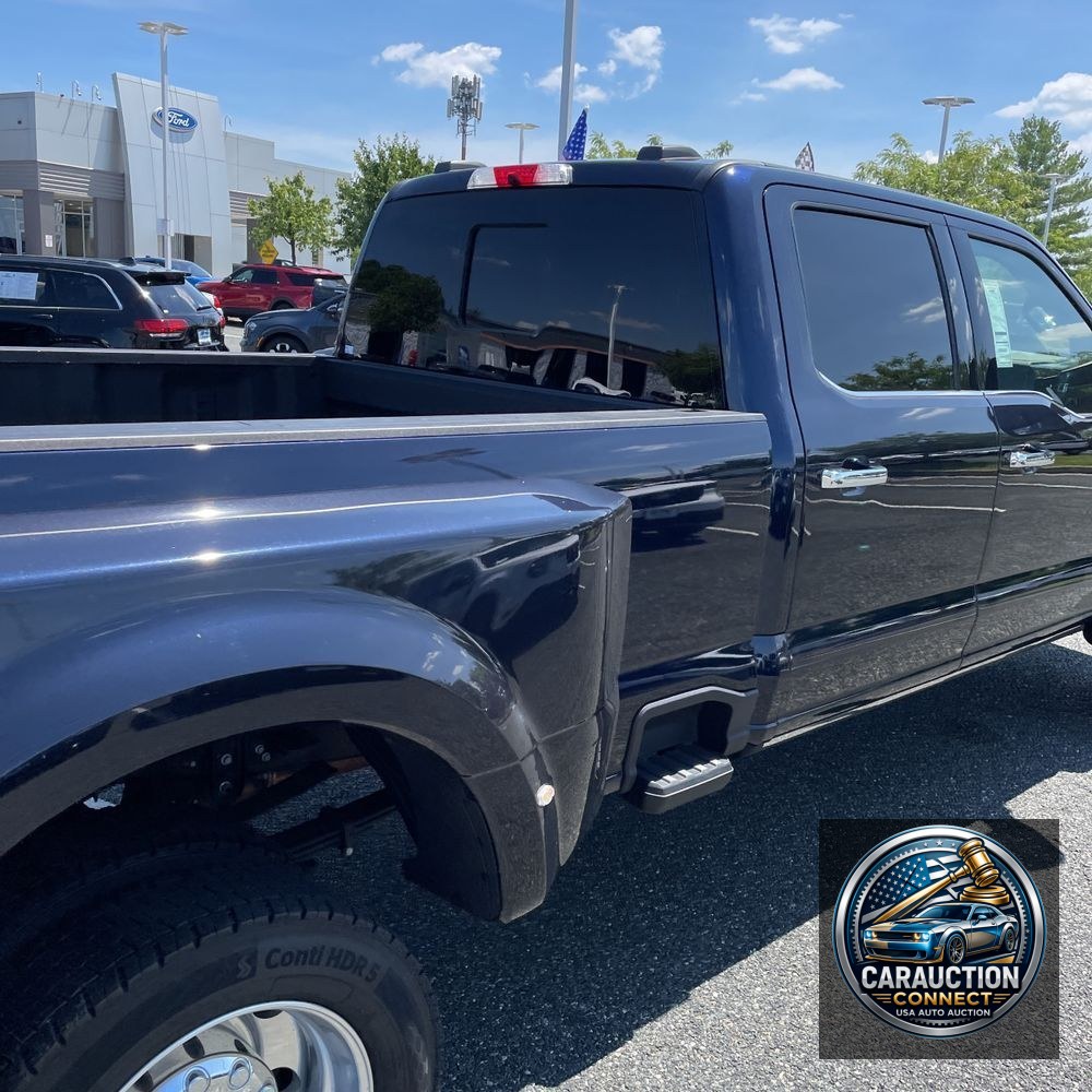 2024 Ford F-450 Super Duty Platinum