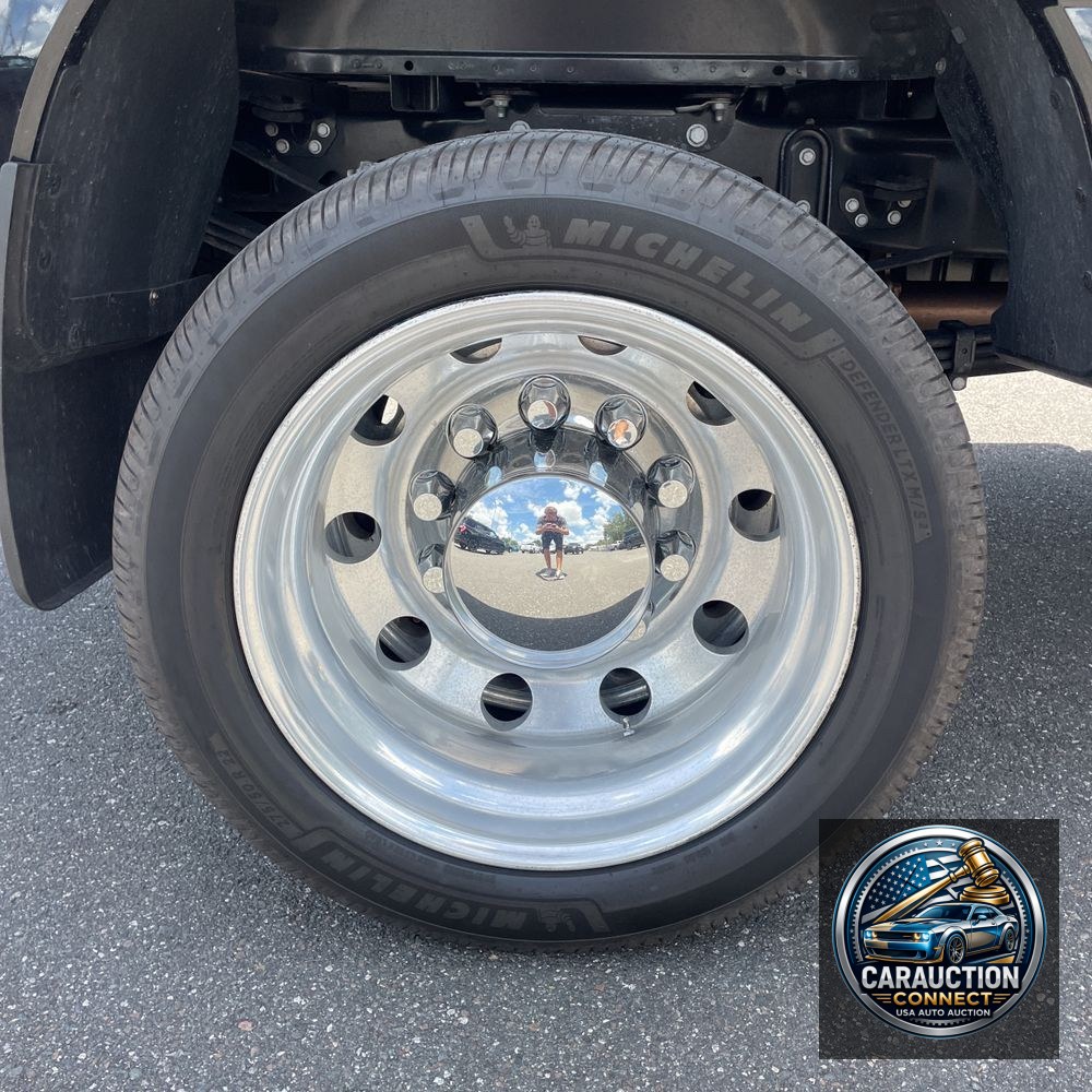 2024 Ford F-450 Super Duty Limited