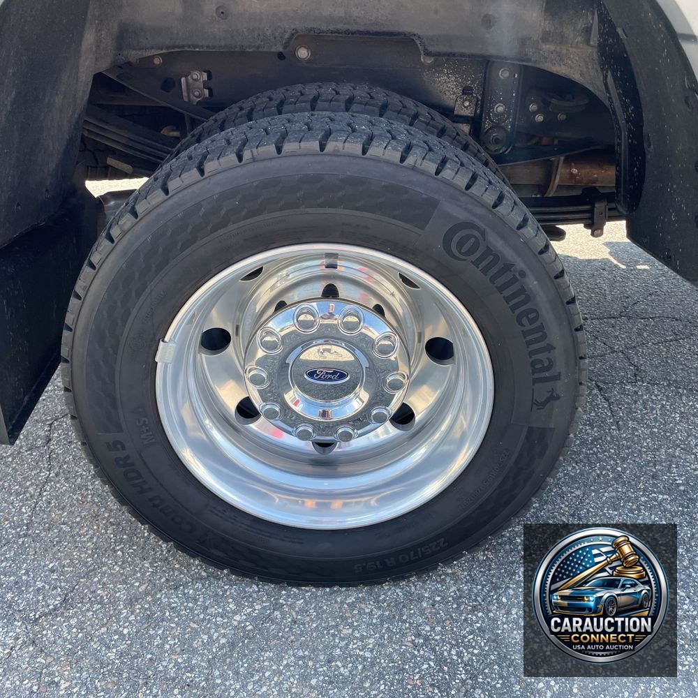 2024 Ford F450 S/D Platinum