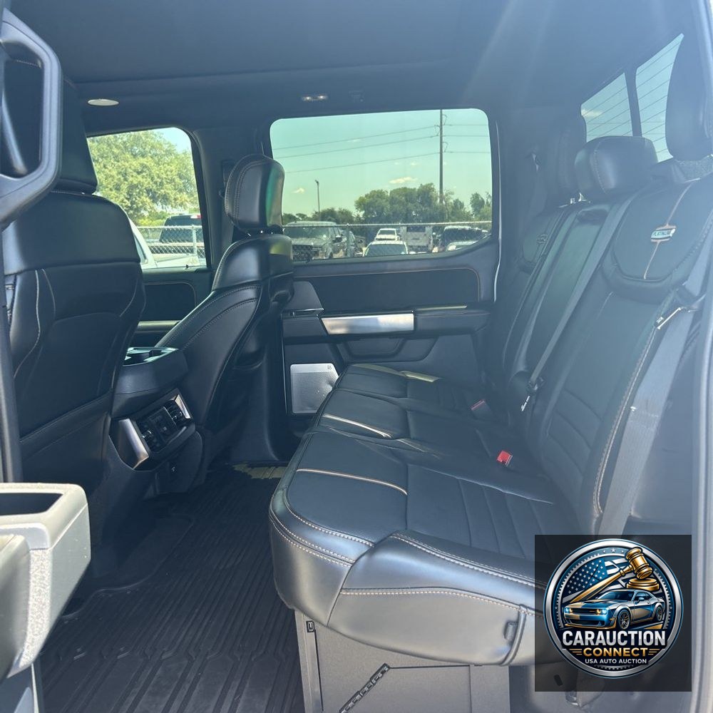 2023 Ford F-450 Super Duty Platinum