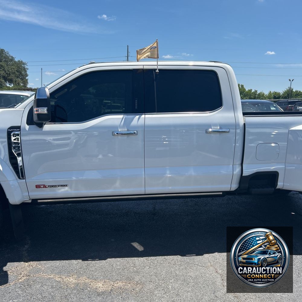 2023 Ford F-450 Super Duty Platinum