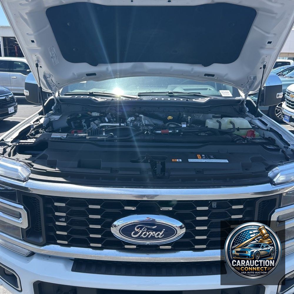 2023 Ford F-450 Super Duty Platinum