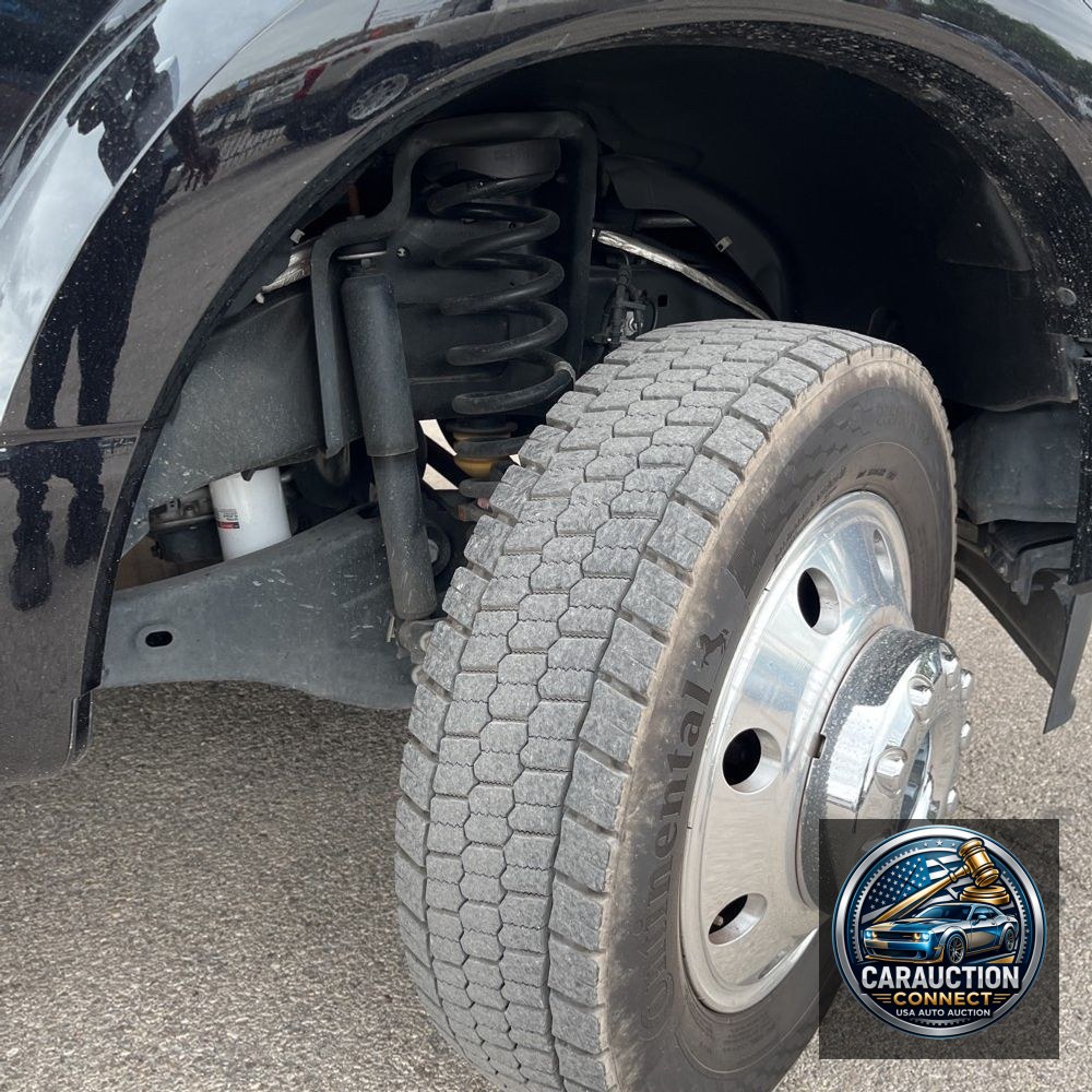 2024 Ford F-450 Super Duty Limited