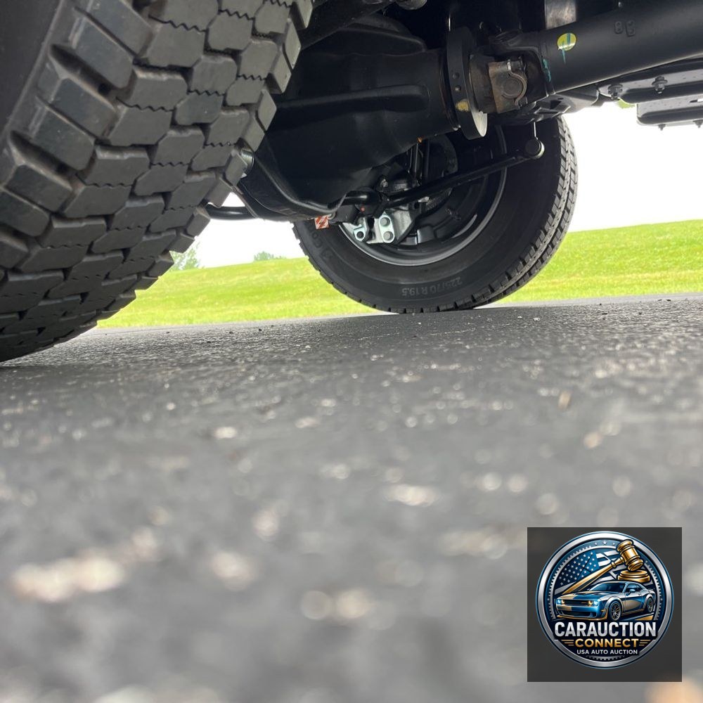 2025 Ford F-450 Super Duty Platinum
