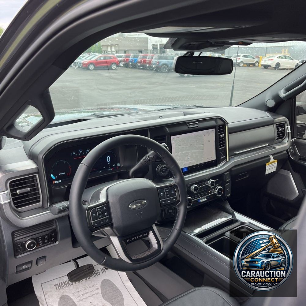 2025 Ford F-450 Super Duty Platinum