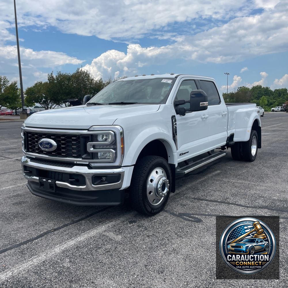 2025 Ford F-450 Super Duty Lariat