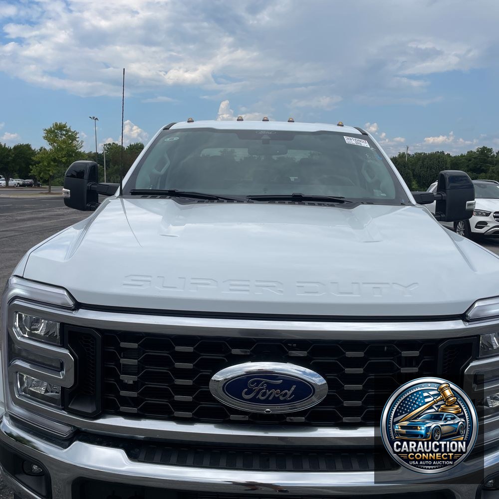 2025 Ford F-450 Super Duty Lariat