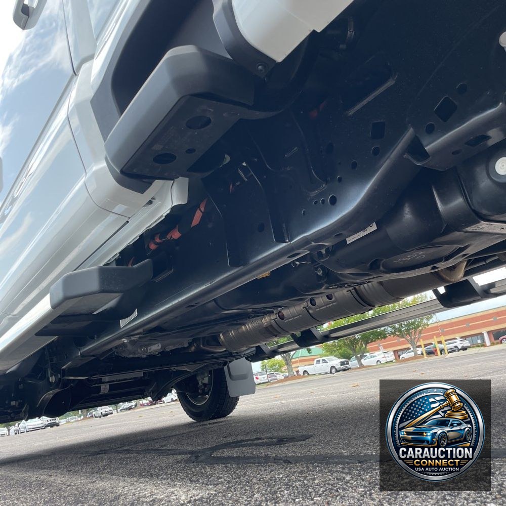 2025 Ford F-450 Super Duty Lariat