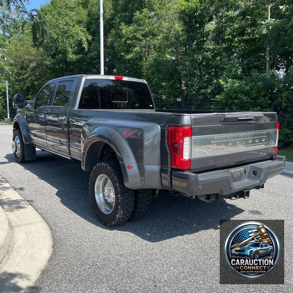 2017 Ford F-450 Super Duty Platinum