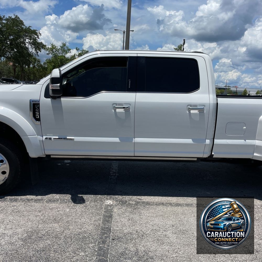 2022 Ford F-450 Super Duty Limited