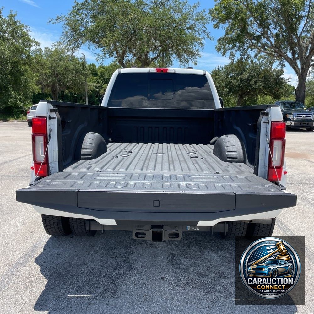 2022 Ford F-450 Super Duty Limited