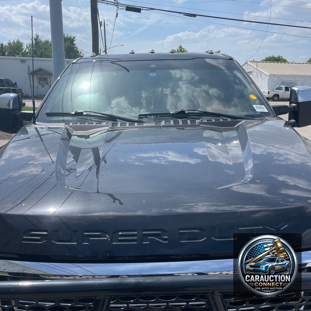 2022 Ford F-450 Super Duty Platinum