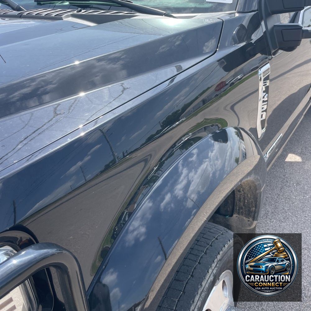 2022 Ford F-450 Super Duty Platinum