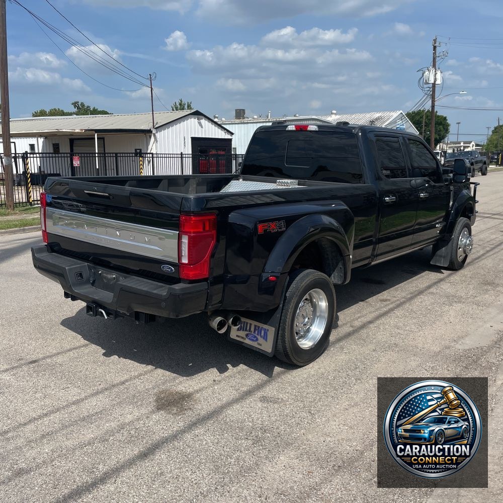 2022 Ford F-450 Super Duty Platinum