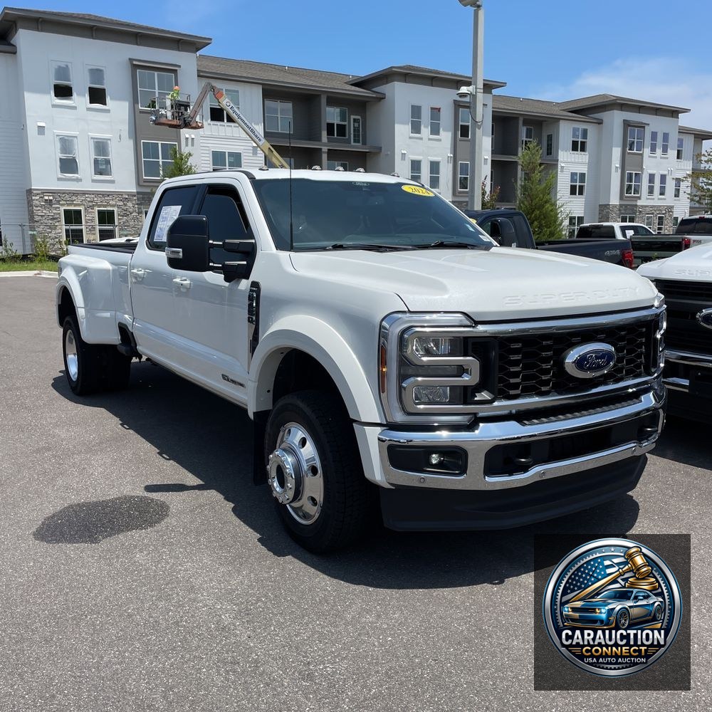 2024 Ford F-450 Super Duty Lariat