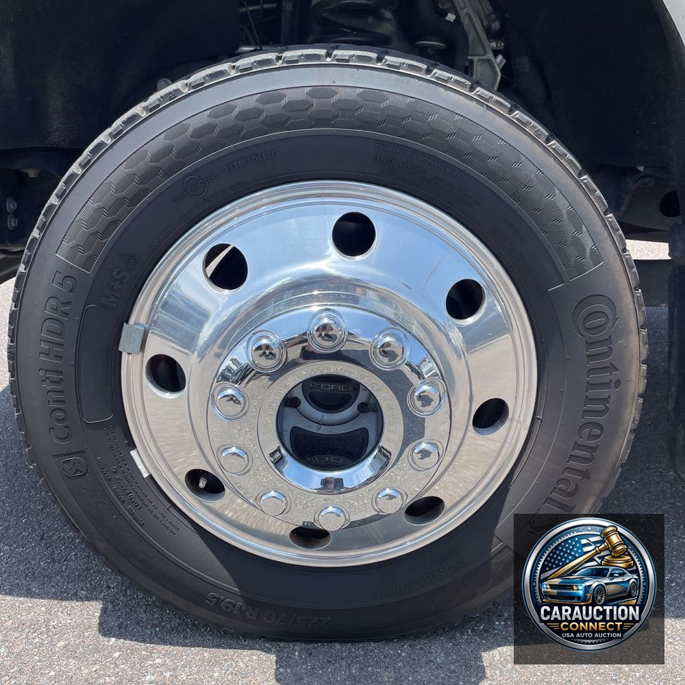 2024 Ford F-450 Super Duty Lariat