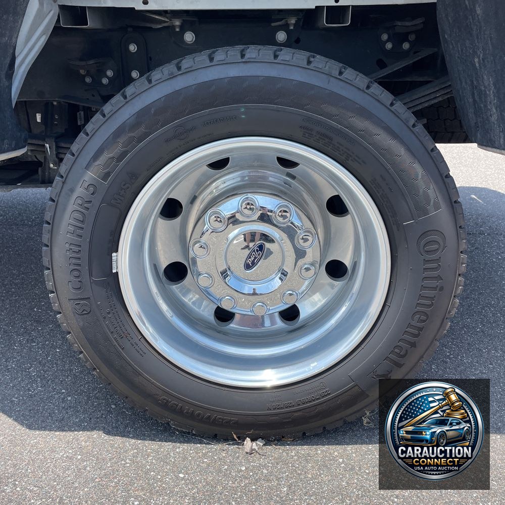 2024 Ford F-450 Super Duty Lariat