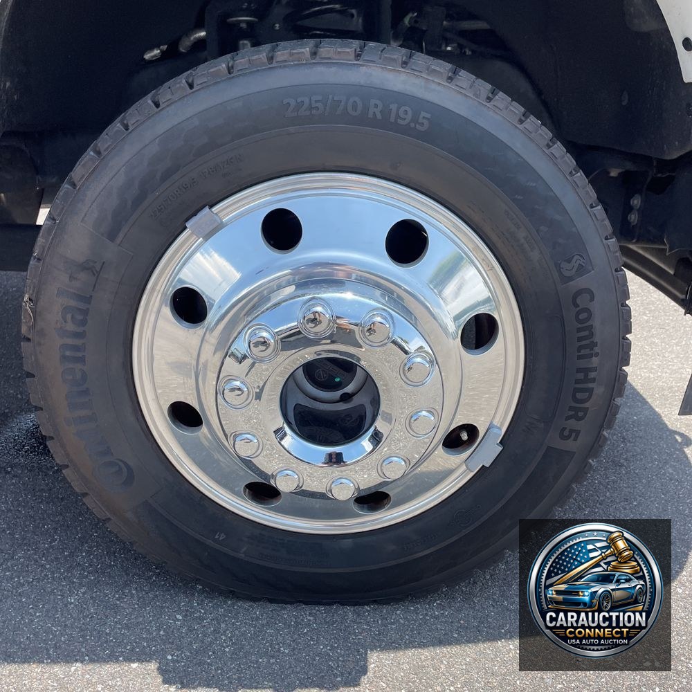 2024 Ford F-450 Super Duty Lariat