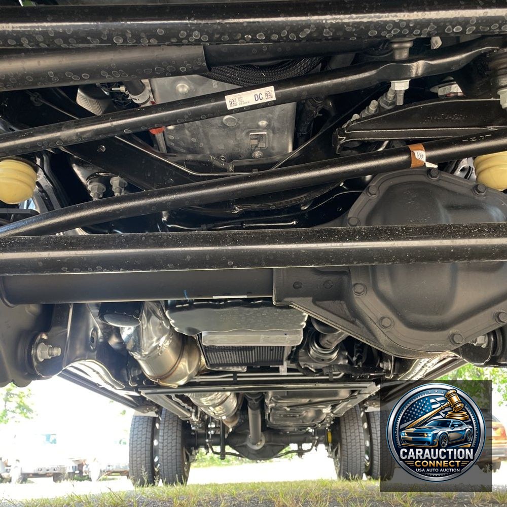 2025 Ford F-450 Super Duty Platinum