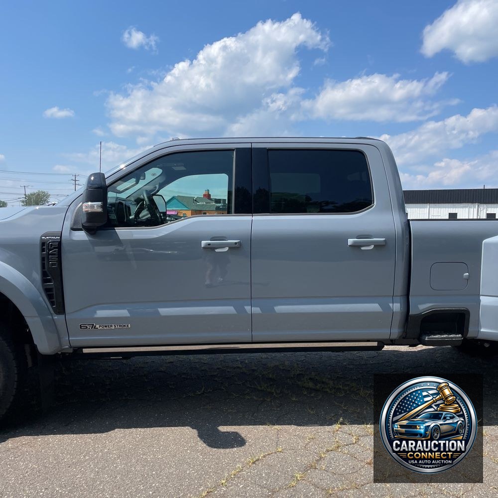 2025 Ford F-450 Super Duty Platinum