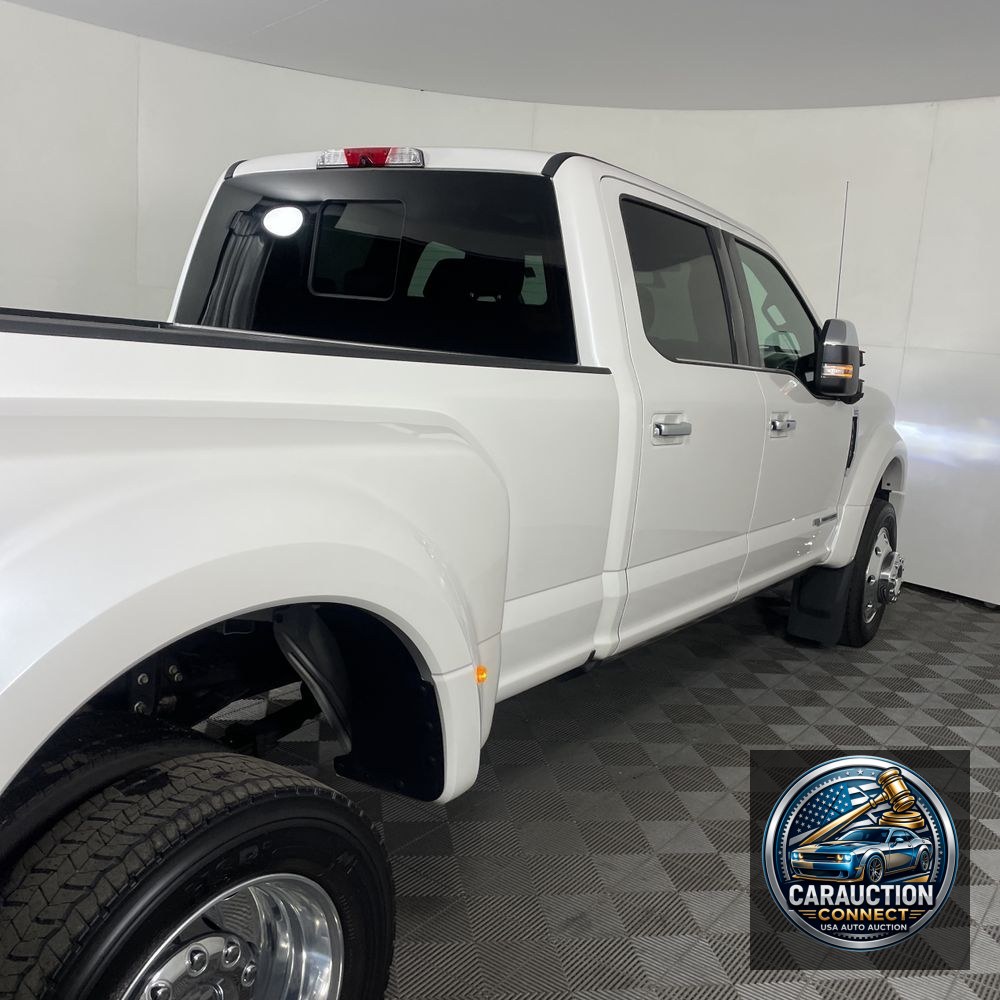 2018 Ford F-450 Super Duty Platinum