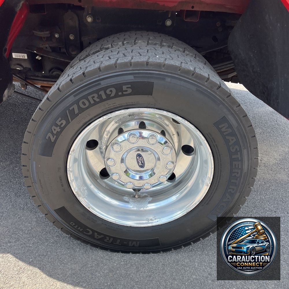2022 Ford F-450 Super Duty Lariat