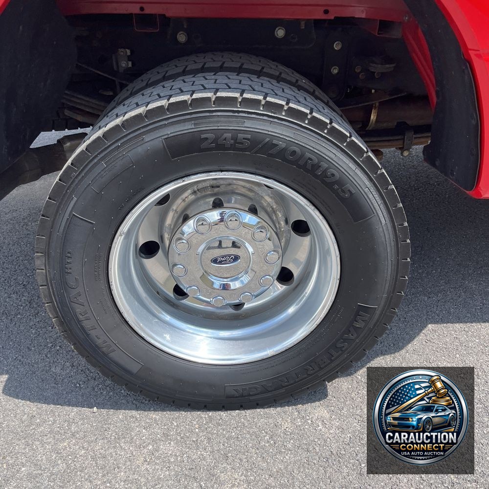 2022 Ford F-450 Super Duty Lariat