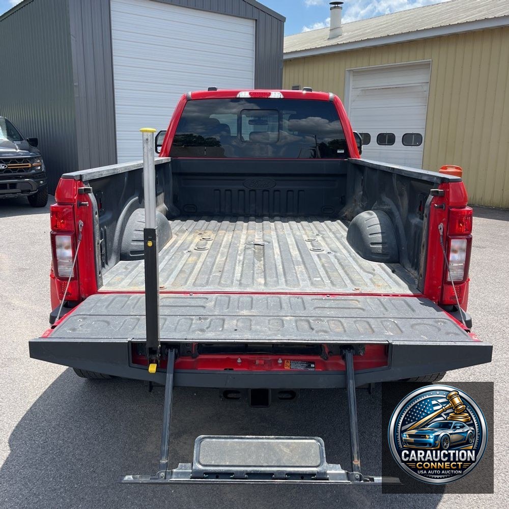 2022 Ford F-450 Super Duty Lariat