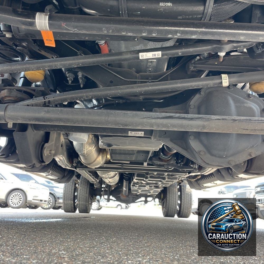2023 Ford F-450 Super Duty Lariat