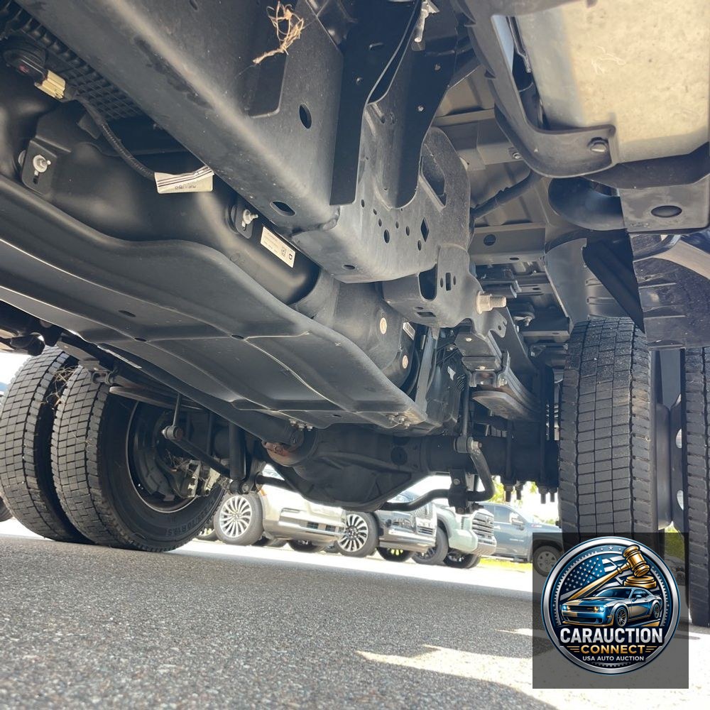 2023 Ford F-450 Super Duty Lariat